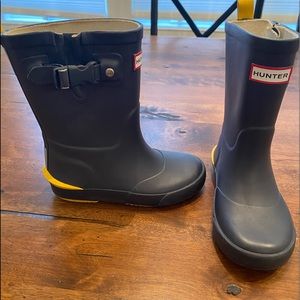 Hunter Boots size 10 boys 11 girls